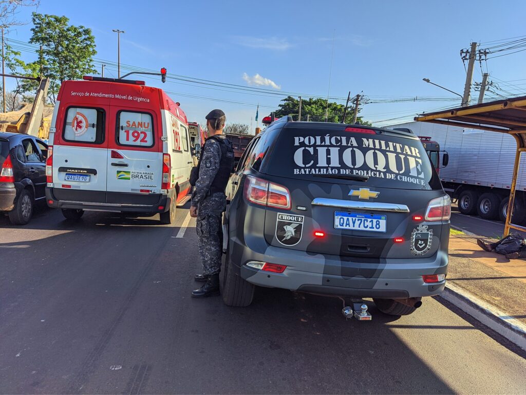 Motorista De Caminhão Passa Mal E Bate Em Carro Na Cônsul Assaf Trad Vídeo Nova Lima News 