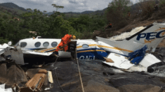 Avião de Marília Mendonça caiu no interior de Minas Gerais na sexta-feira (5)(Foto: Handout / Minas Gerais Fire Department / AFP)