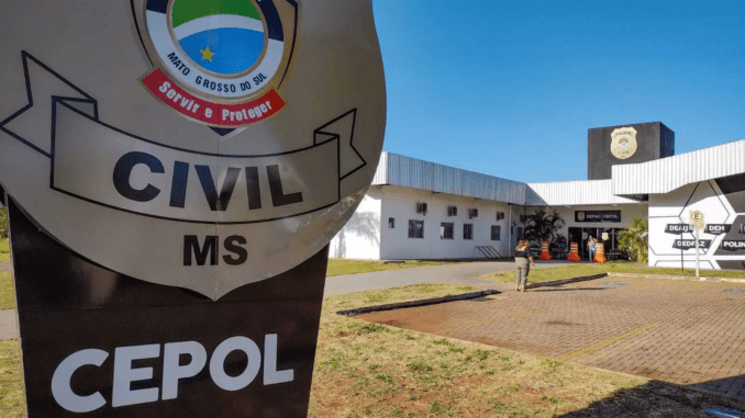 Caso foi registrado na Depac Cepol (Foto: Marcos Maluf/Campo Grande News)