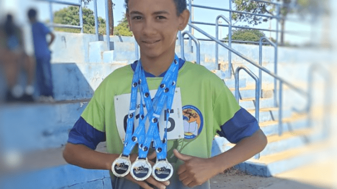 João Pedro, um adolescente de 13 anos. João Pedro, um adolescente de 13 anos.