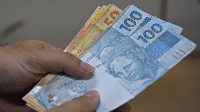 Dinheiro-Nota-Premiada-Foto-Bruno-Rezende-730x480