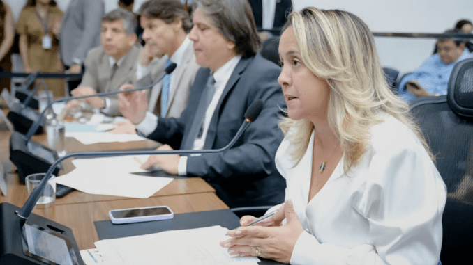 Deputada Lia Nogueira - Foto: Assessoria de imprensa